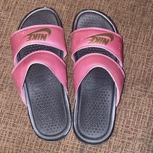 Nike slides
